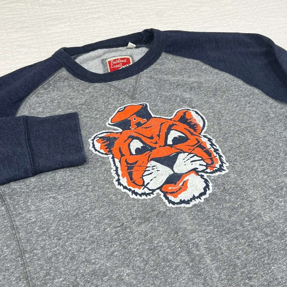 League‎ Auburn Tigers Raglan Sweatshirt XL Gray Navy Blue Vintage Mascot Graphic